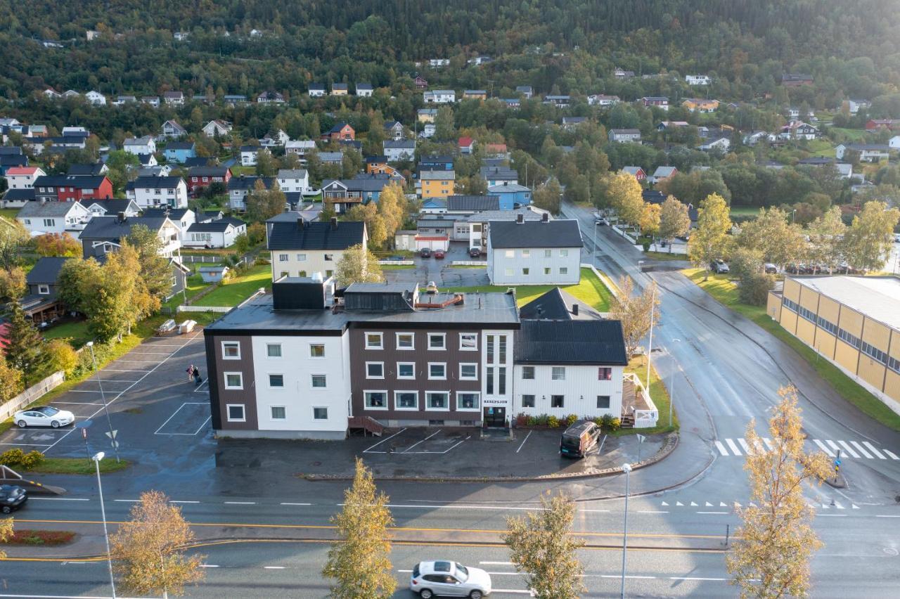 Mosjoen Hotel Екстериор снимка